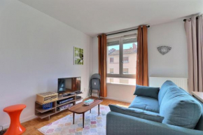 Renovated 34m Studio in Hénon - Garage